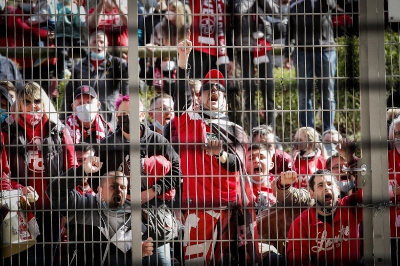 1. FC Kaiserslautern gegen 1. FC Saarbrücken - Derbysieger