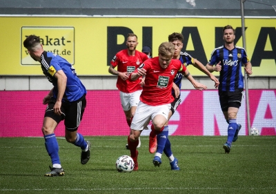 1. FC Kaiserslautern gegen 1. FC Saarbrücken - Jean Zimmer.