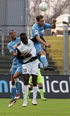 SV Elversberg gegen VFR Aalen - Marcel Appiah, Jean Koffi, Daniel Stanese (von links)