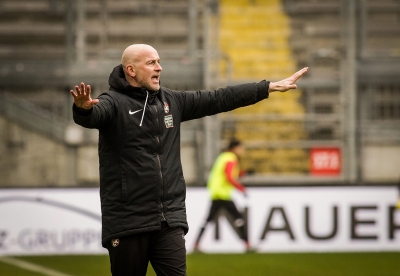 1. FC Kaiserslautern gegen Hallescher FC - Marco Antwerpen