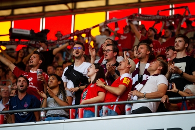 1. FC Kaiserslautern gegen Hannover 96 - Fans