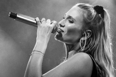 Glasperlenspiel - Garage Saarbrücken