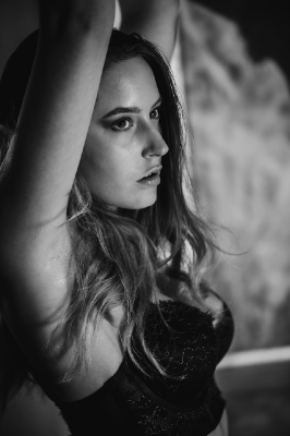 Sweet Poison Rooms - Anne und Mariella