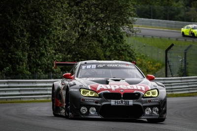 Walkenhorst Motorsport - Jörg Müller, Mario von Bohlen, Sami-Matti Trogen, Jakub Kuba Giermaziak - BMW M6 GT3