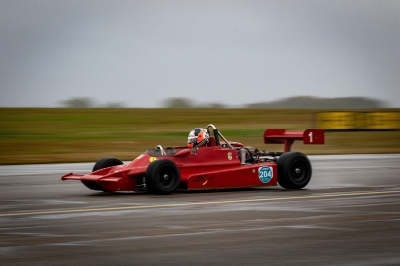 Historisches Flugplatzrennen - Günter Becker - March 813